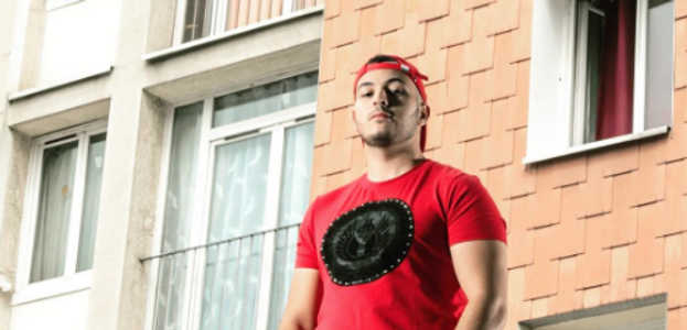 Hornet La Frappe : ses premiers chiffres de ventes pour la mixtape  Nous-mêmes 