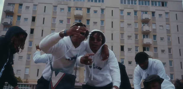 Jones Cruipy feat. Bol�mvn - VFLM