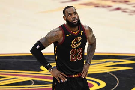 Lebron James révèle avec quelle équipe il a signé, et la somme astronomique qui va avec !