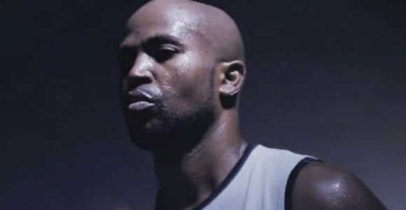 Rohff dévoile un nouveau son  Pas content  sur Instagram !